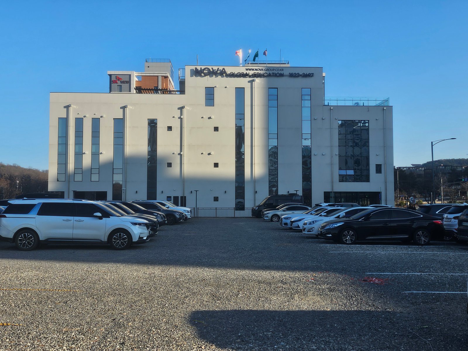 실제 주차장 전경